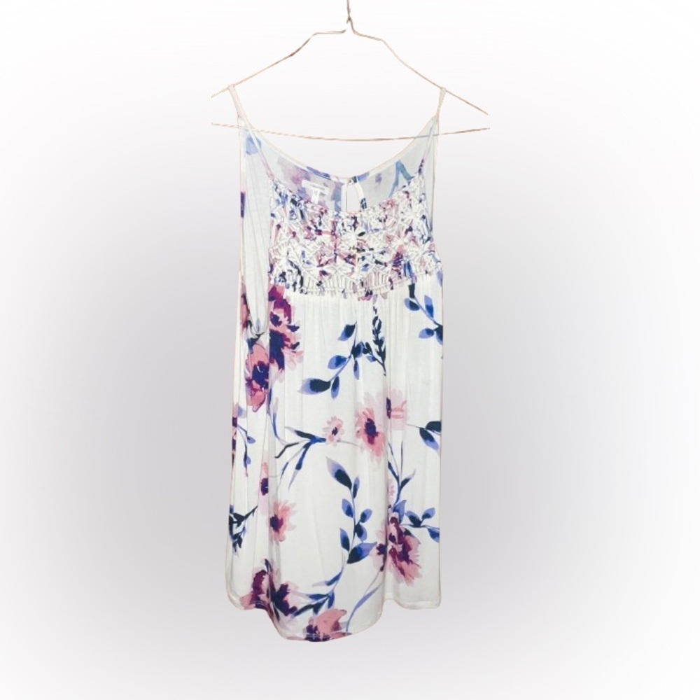Maurice’s flowery tank